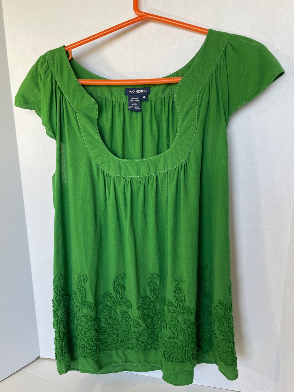 Max Edition Women's XL  Cotton Top Green Cap Sleeve    Embroidered Feminine